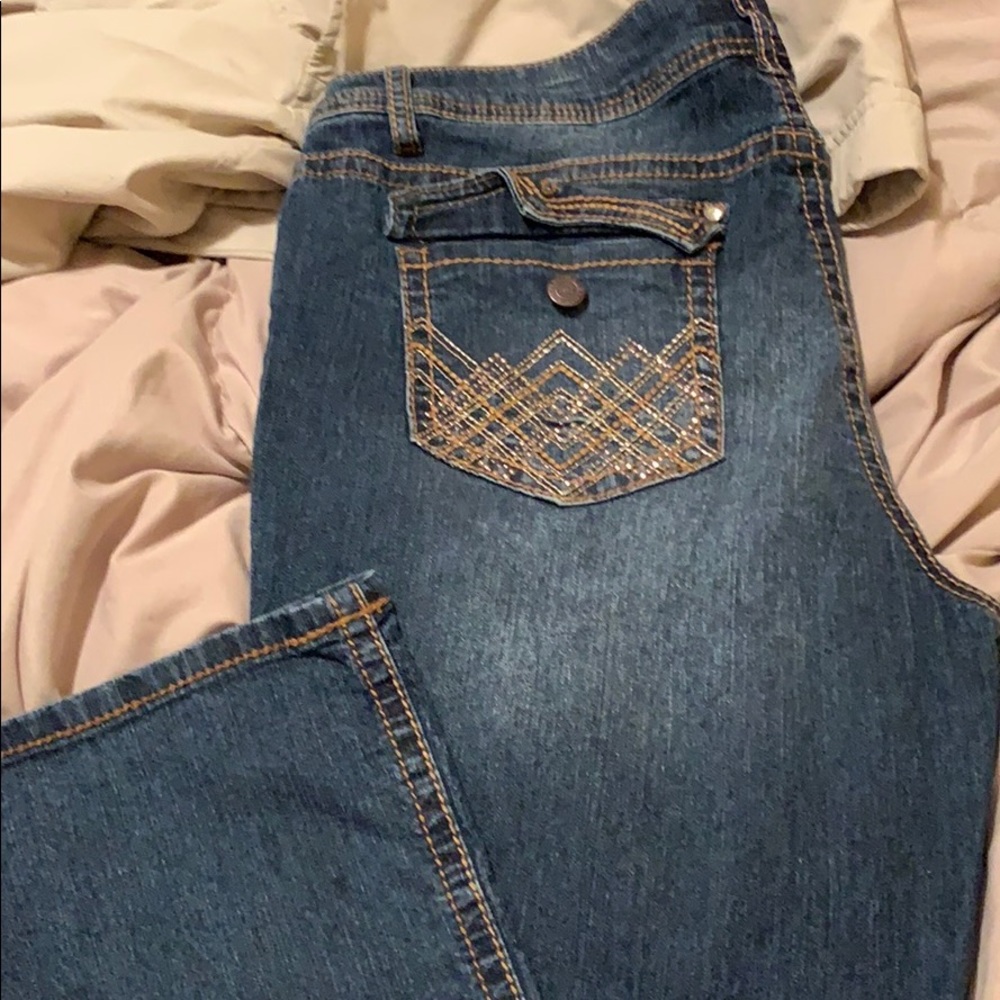 *** Sale**** 2/ $8 Lei Juniors Jeans